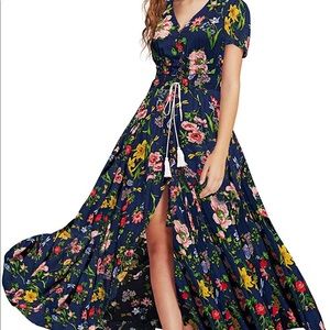 Milumia navy floral maxi
